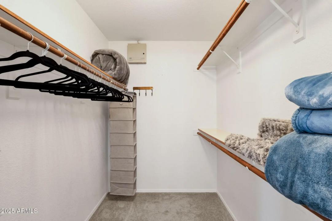 Real Estate Picture 33