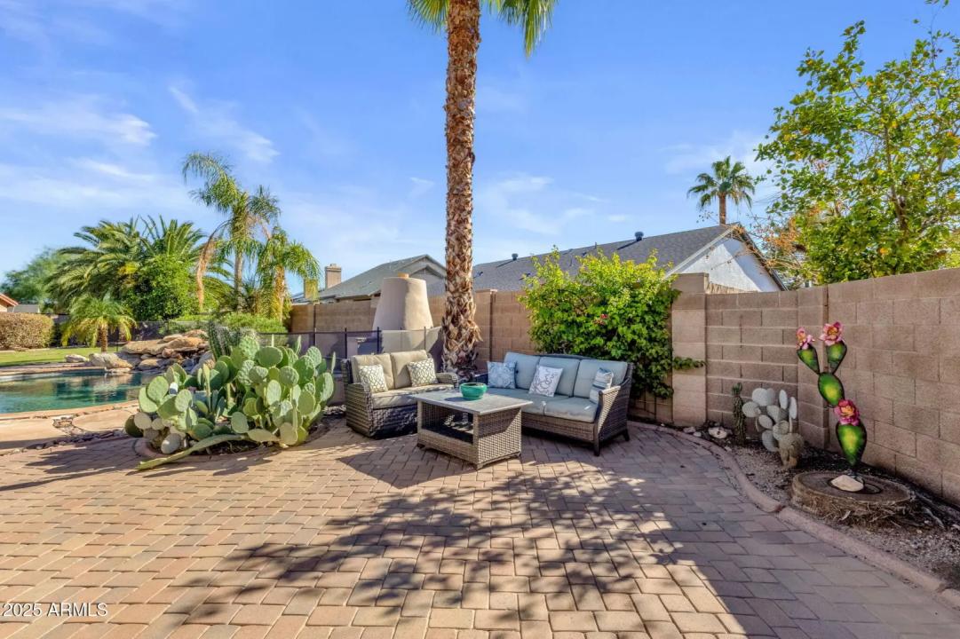 Real Estate Picture 39