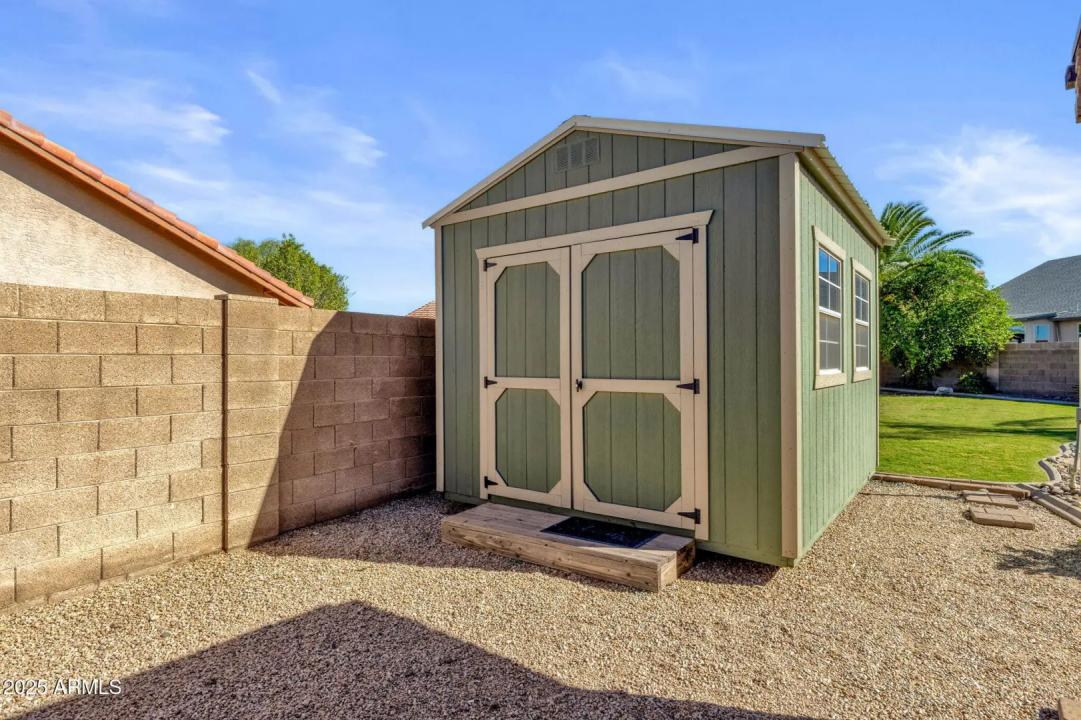 Real Estate Picture 44