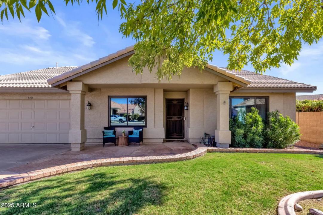 Real Estate Picture 13