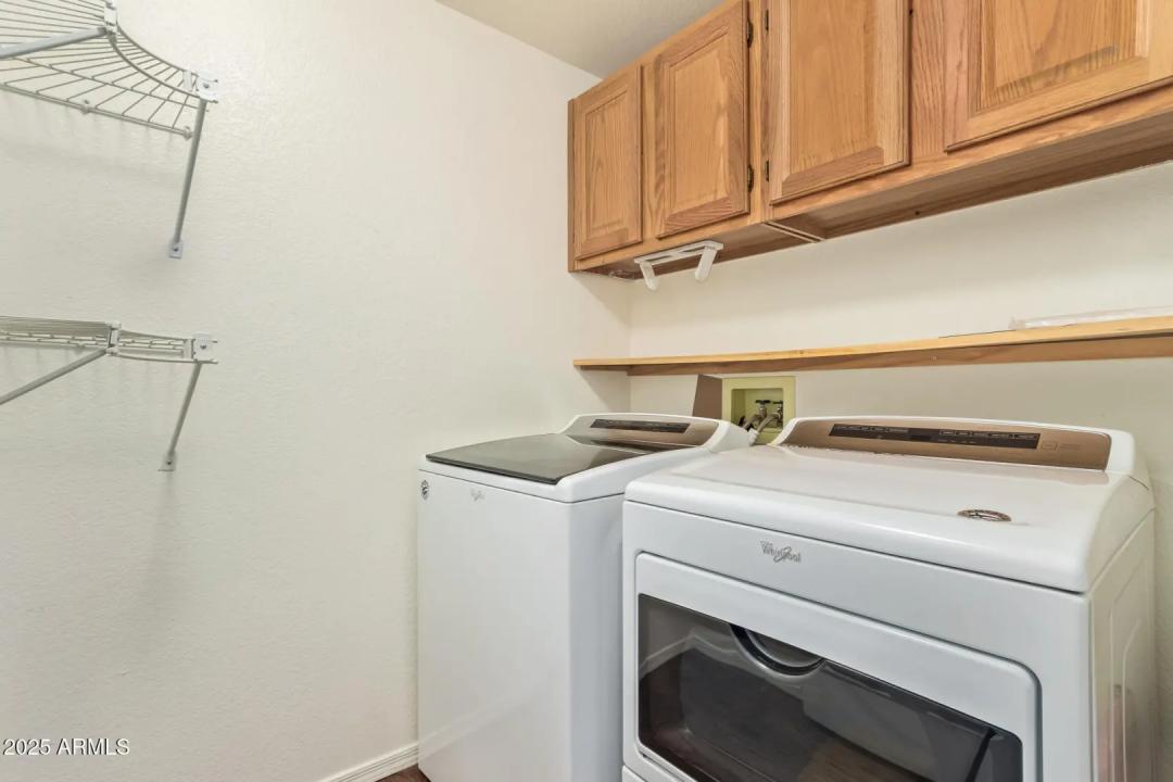 Real Estate Picture 17