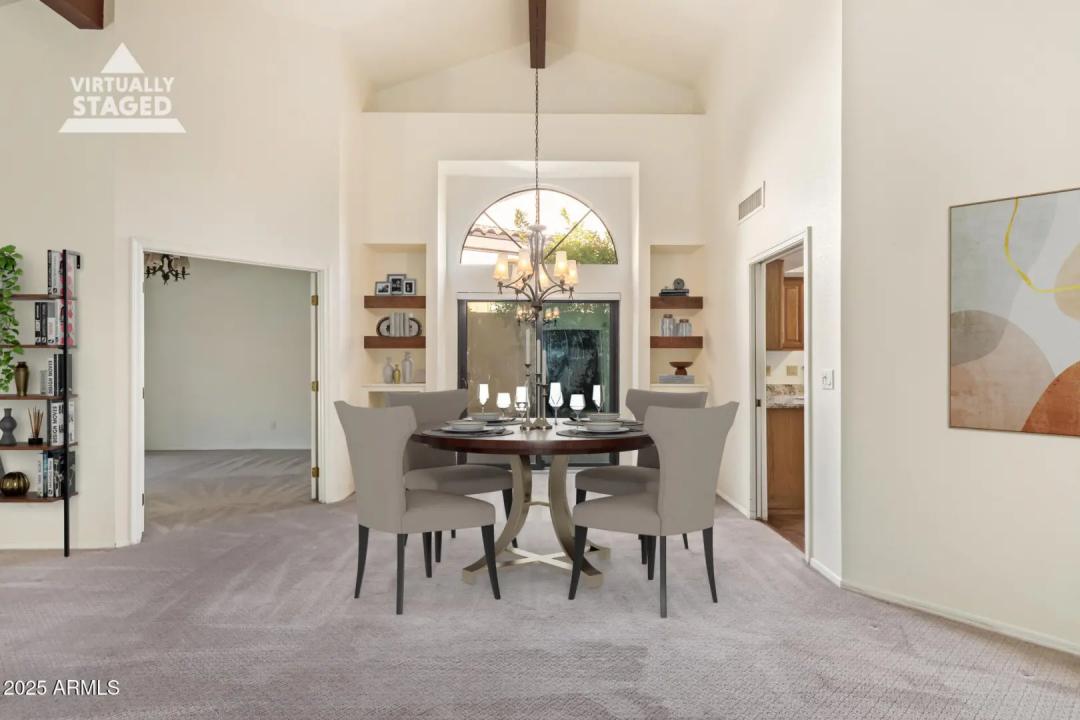 Real Estate Picture 8