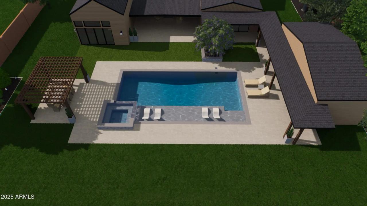 Real Estate Picture 11