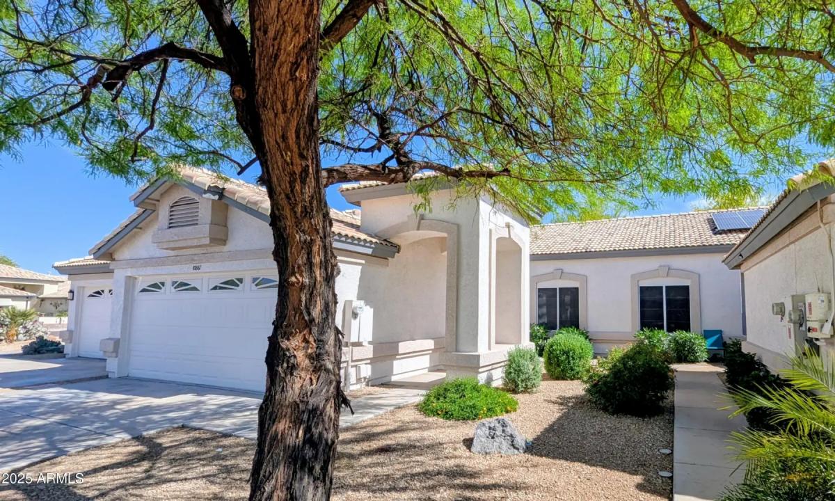 Real Estate Picture 1