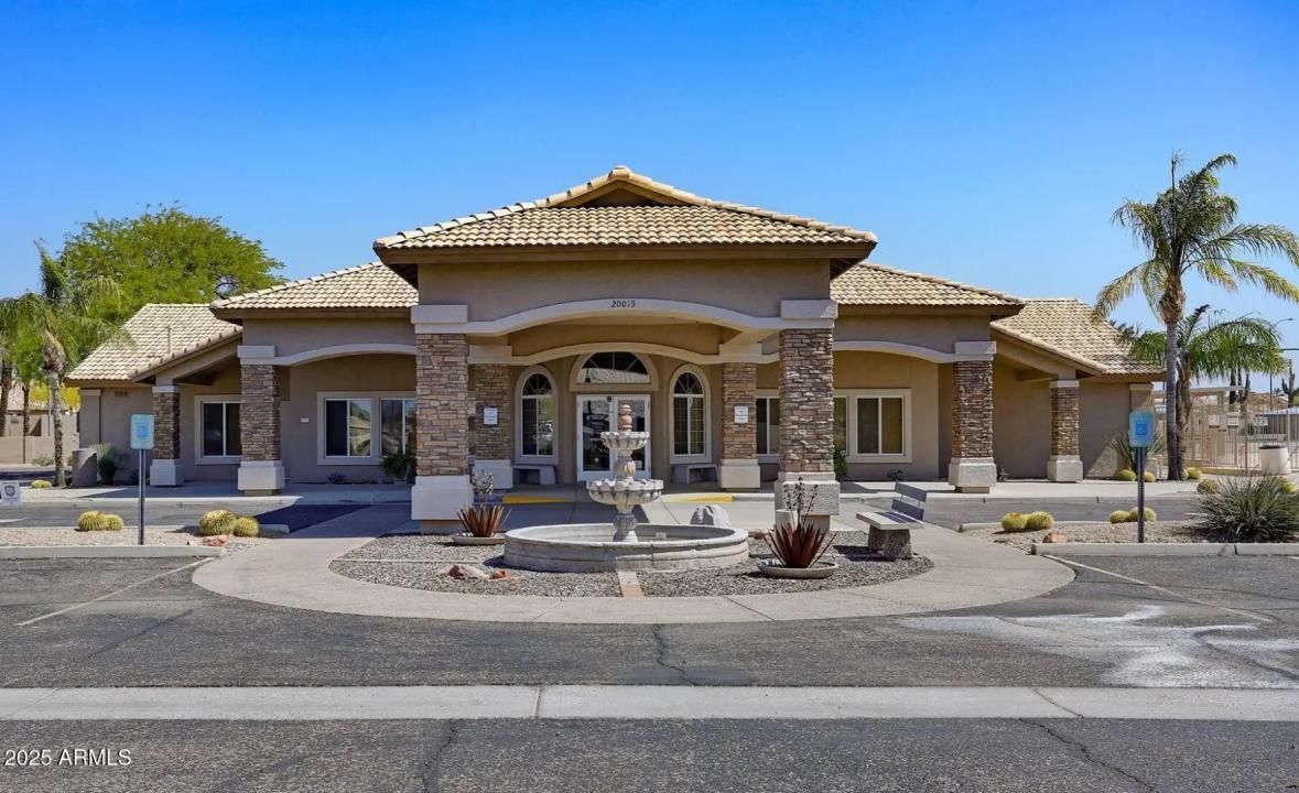 Real Estate Picture 20
