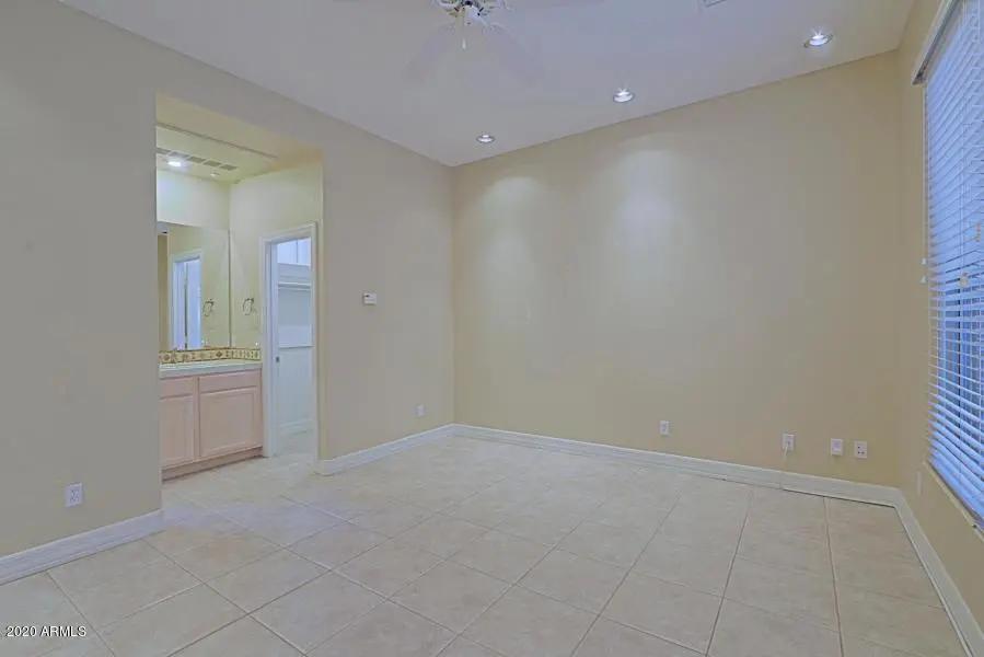 Real Estate Picture 43