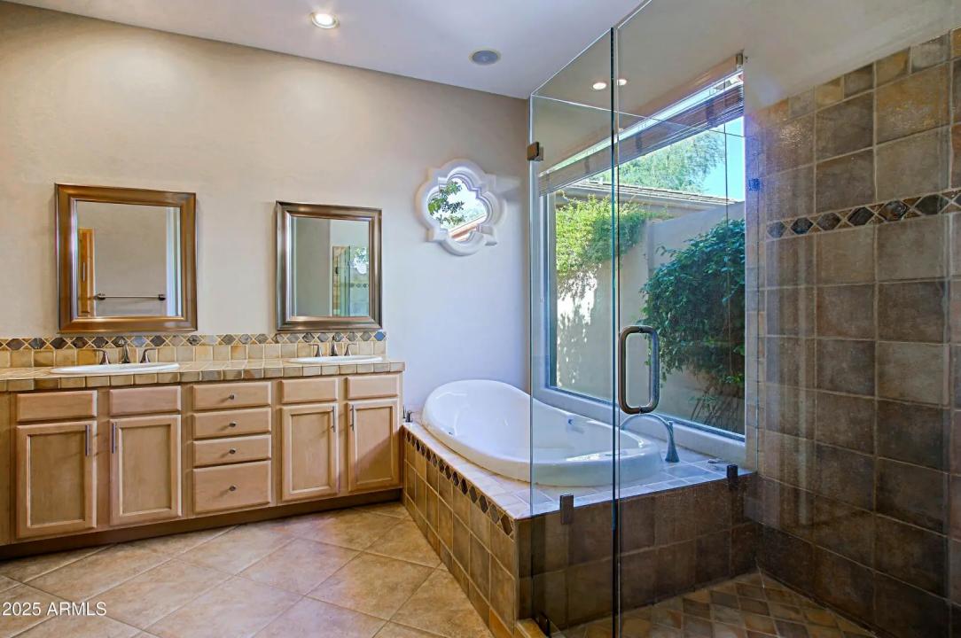 Real Estate Picture 34