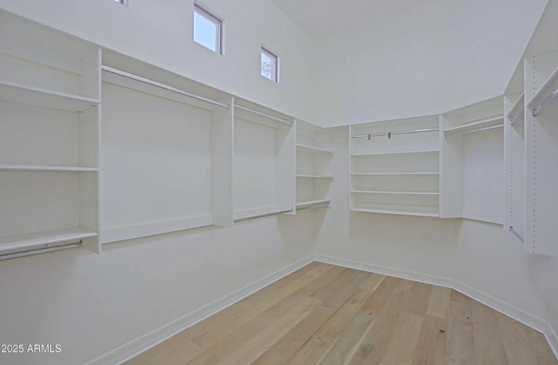 Real Estate Picture 37