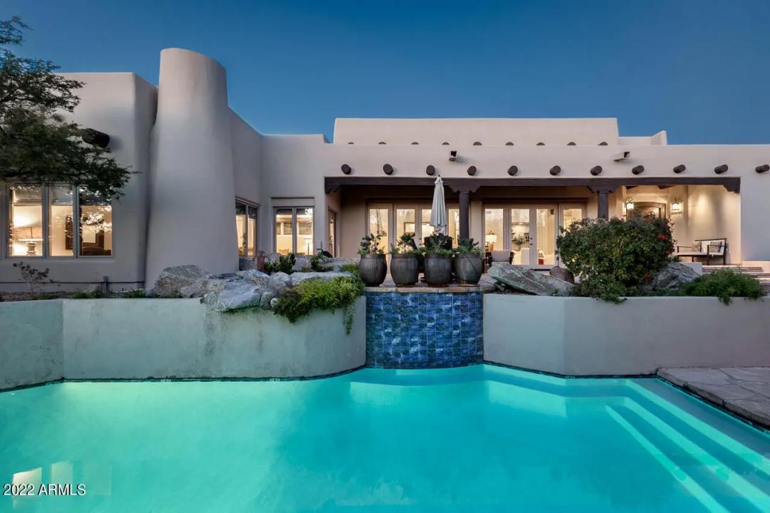 Real Estate Picture 23