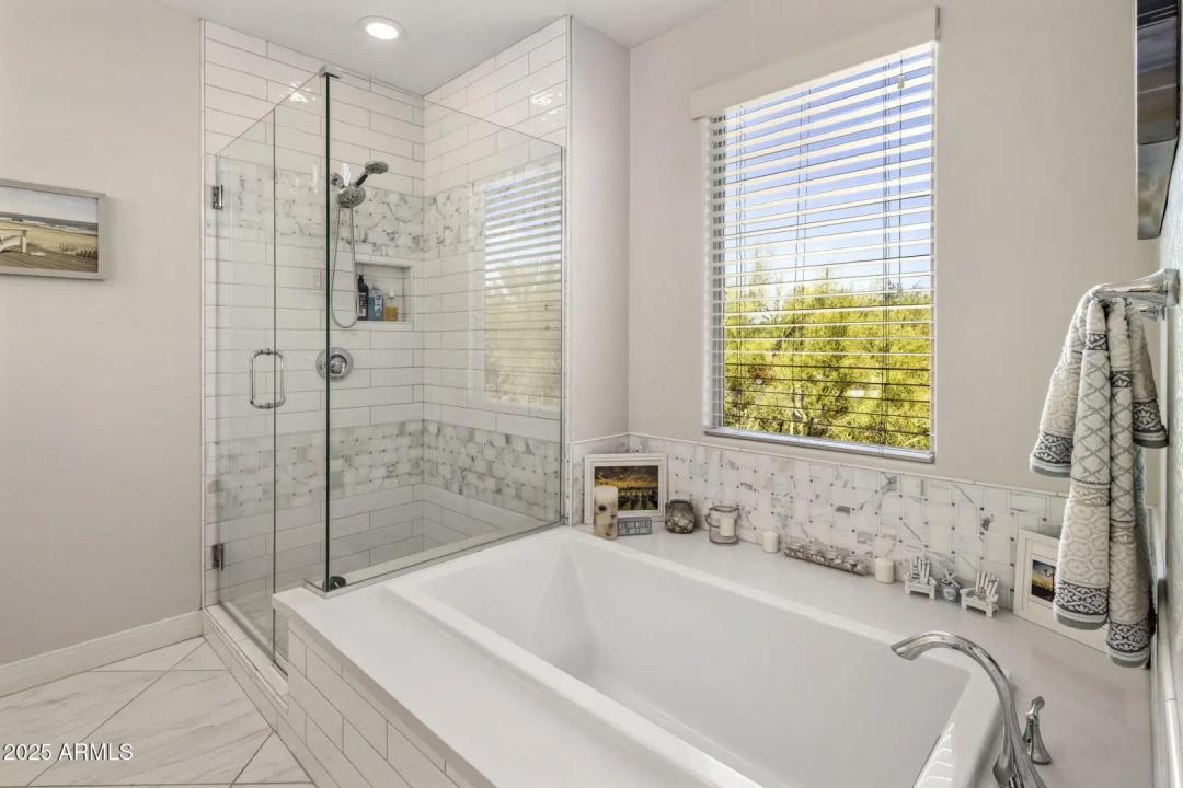 Real Estate Picture 15