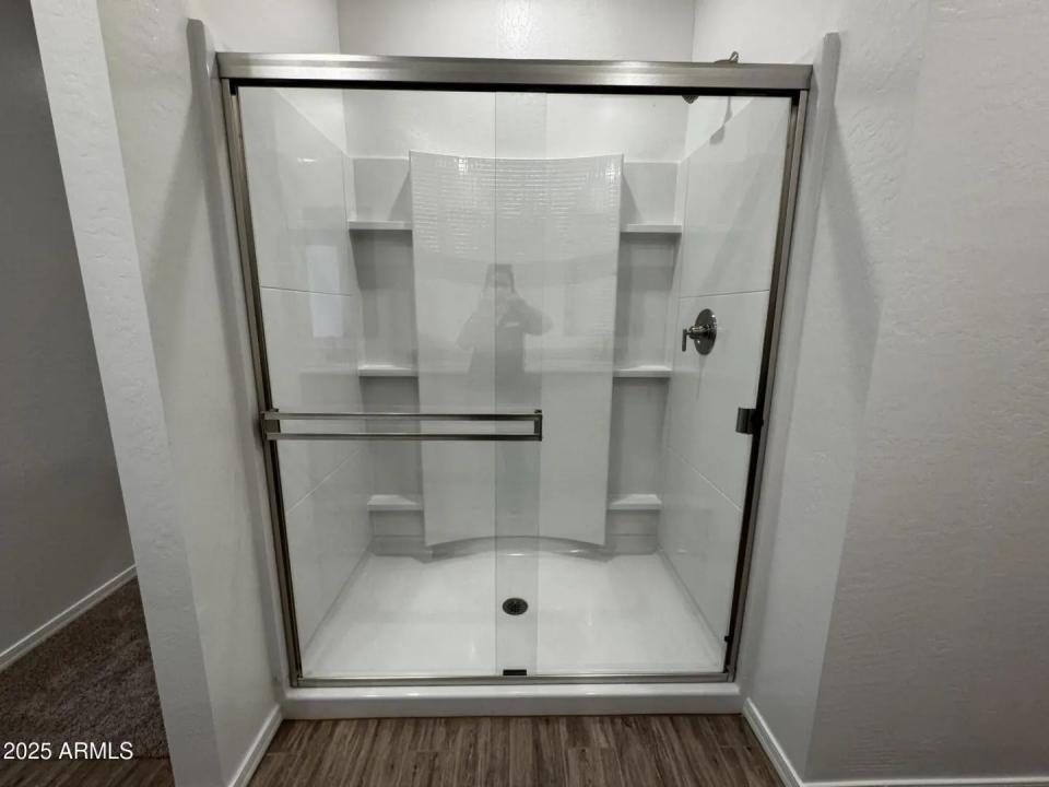 Real Estate Picture 14
