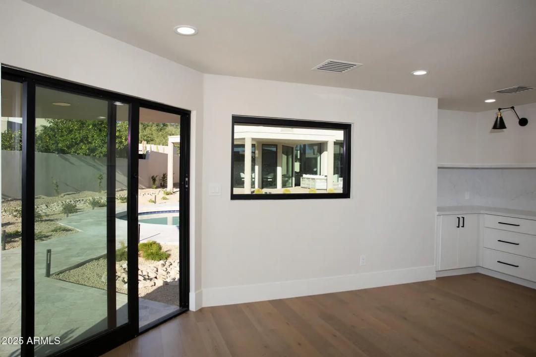 Real Estate Picture 35