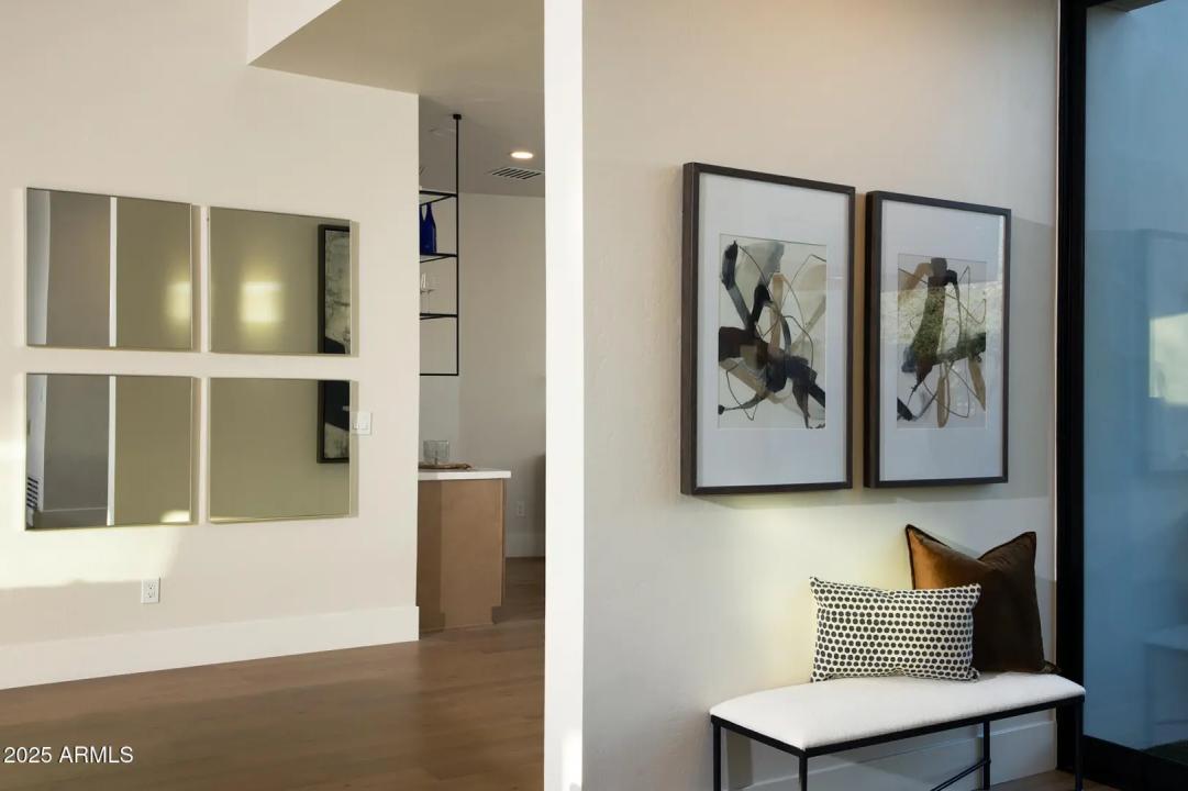 Real Estate Picture 9