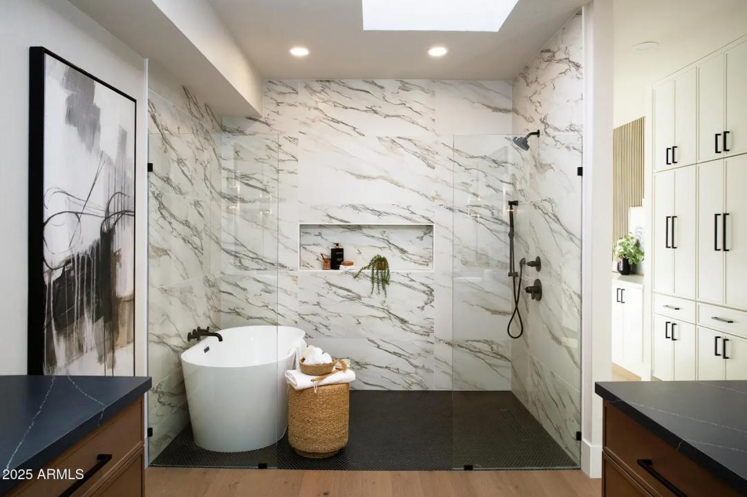 Real Estate Picture 20