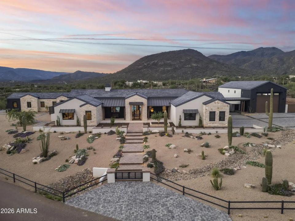 Real Estate Picture 96