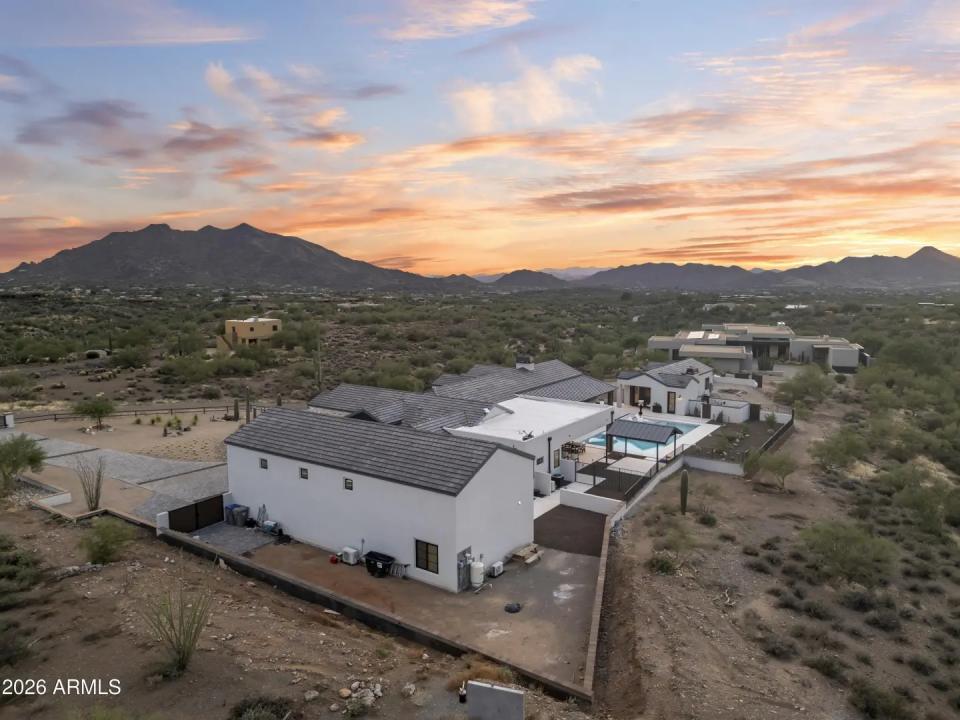 Real Estate Picture 97