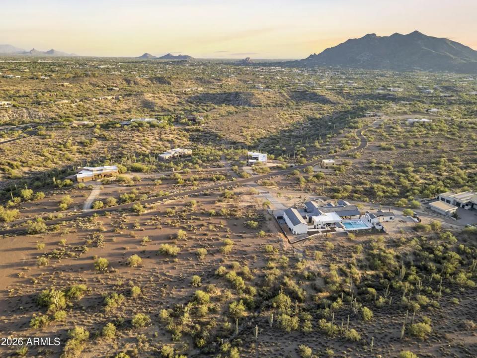 Real Estate Picture 108