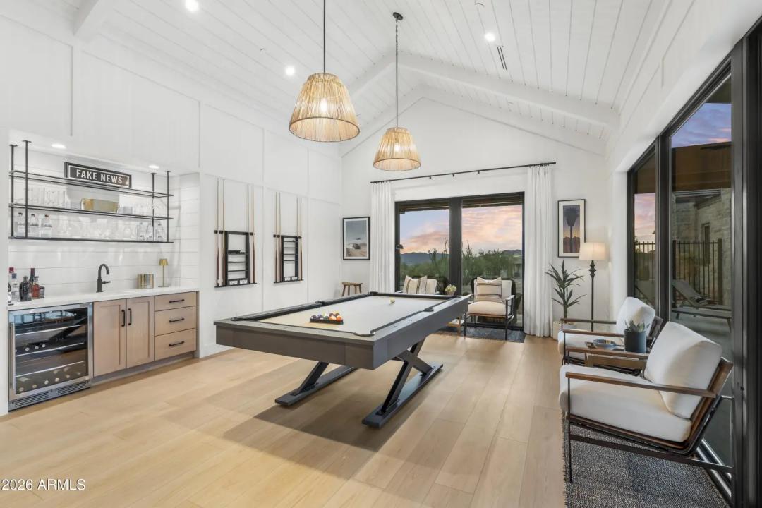 Real Estate Picture 21