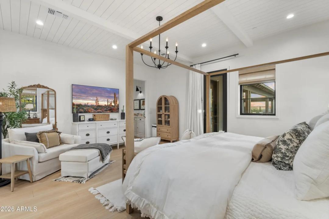 Real Estate Picture 39