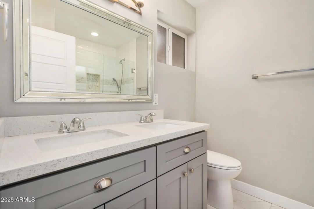 Real Estate Picture 20