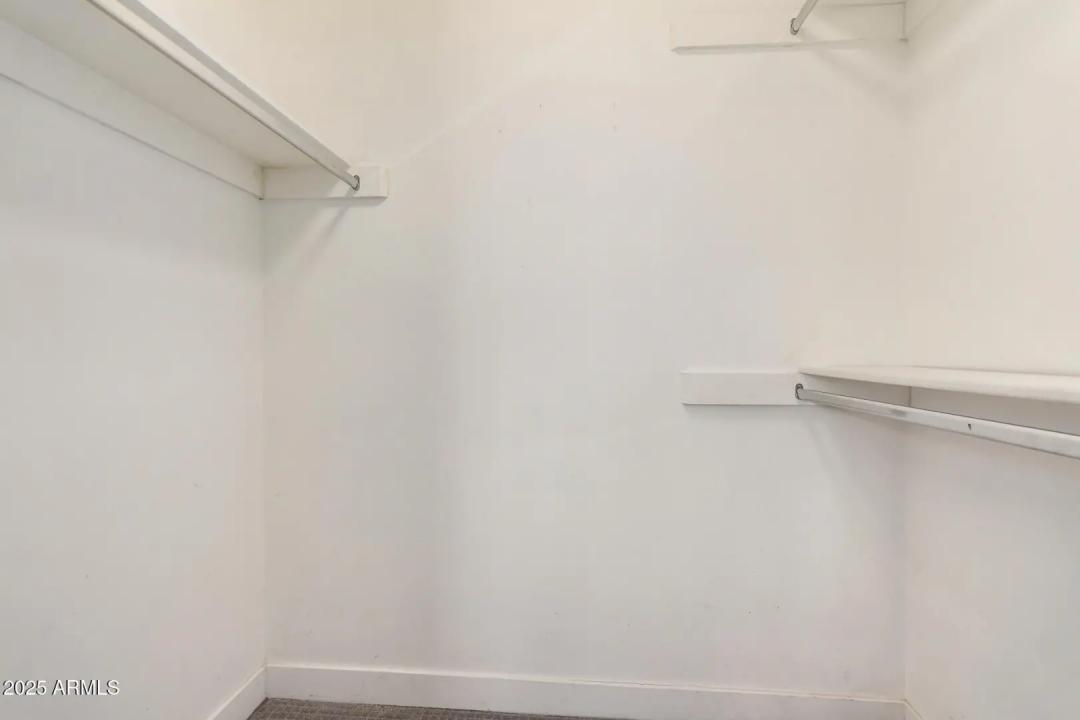 Real Estate Picture 22