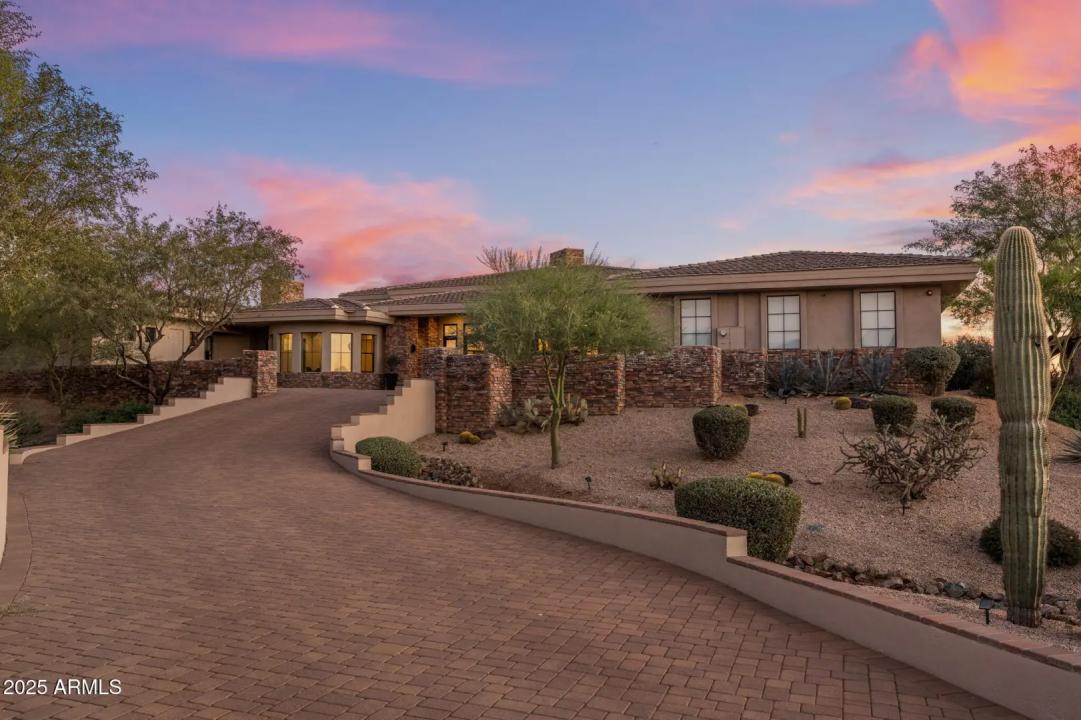 Real Estate Picture 2