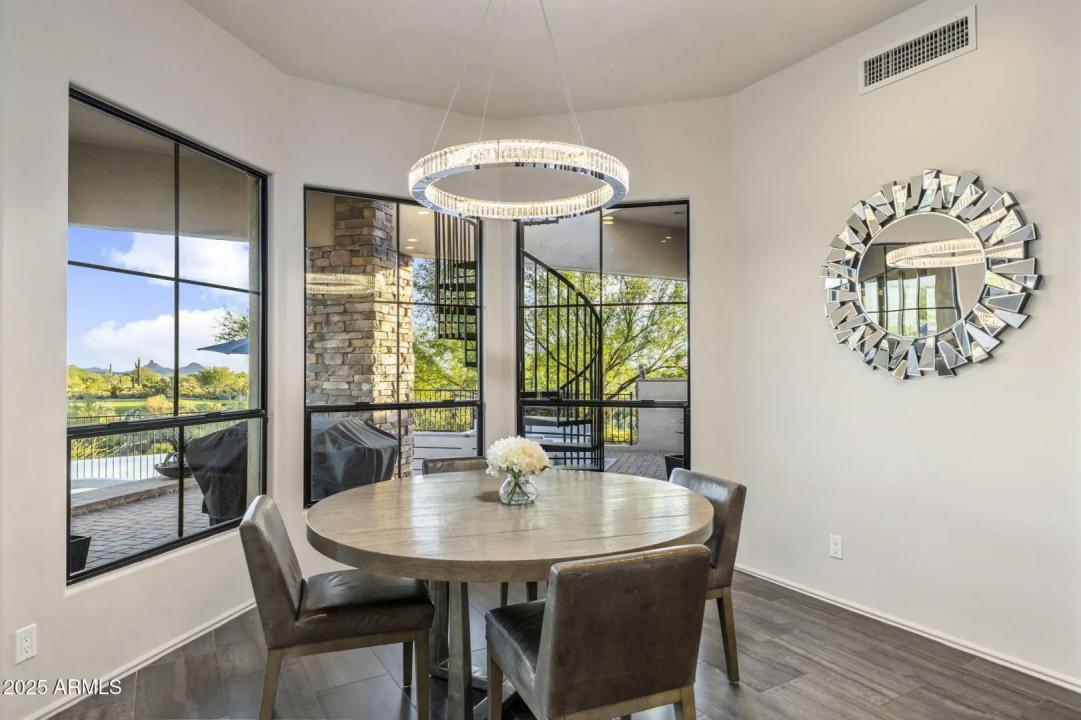 Real Estate Picture 39