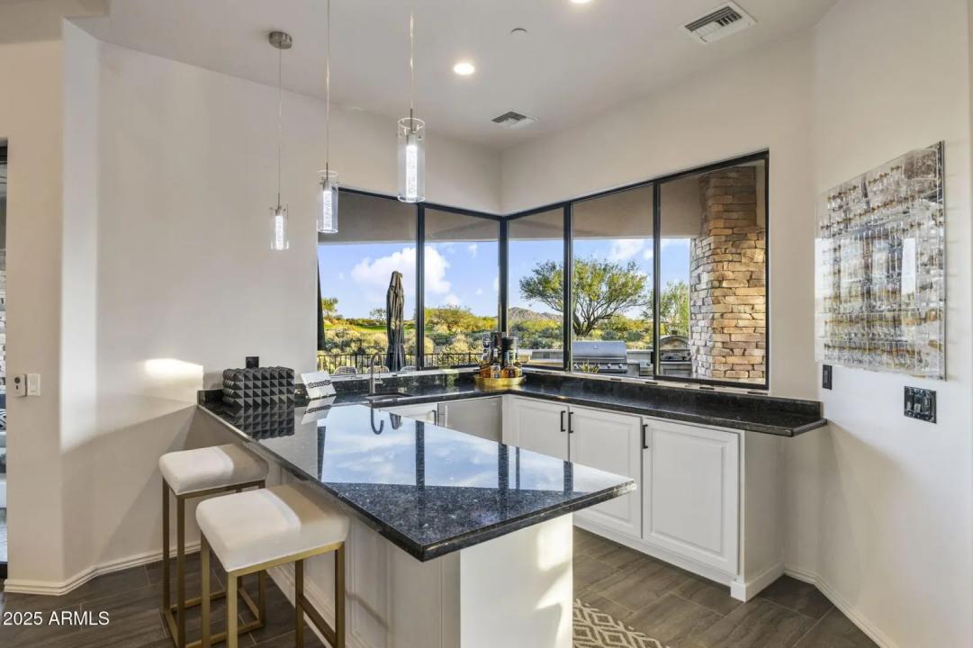 Real Estate Picture 41