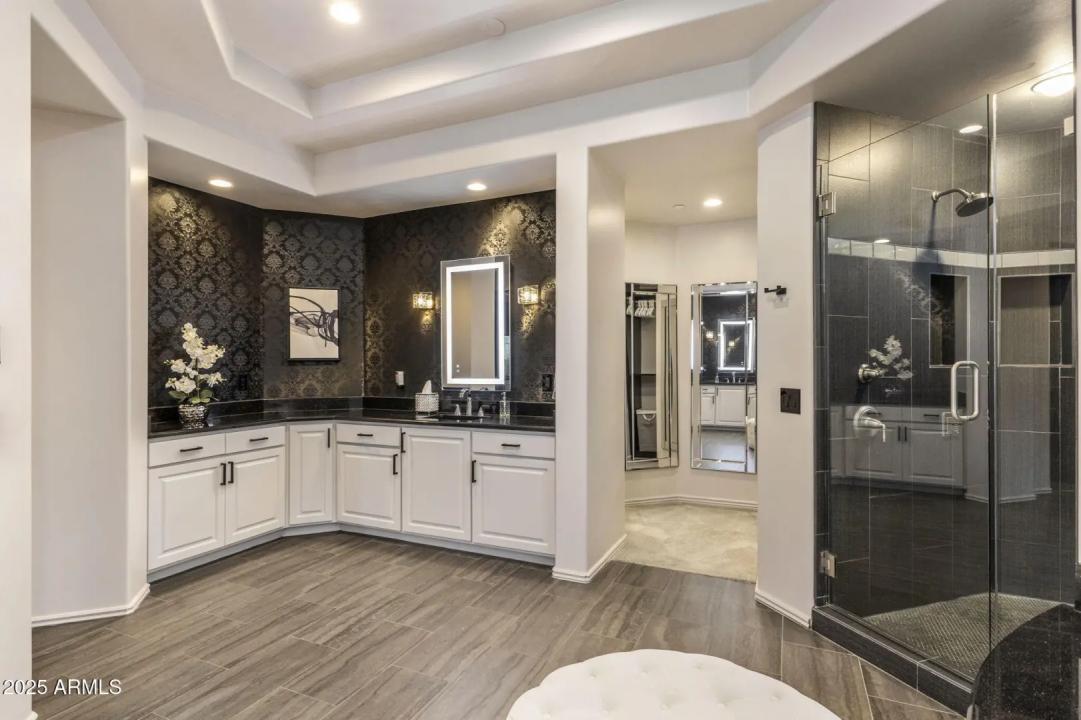 Real Estate Picture 52