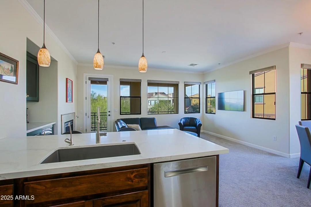 Real Estate Picture 13