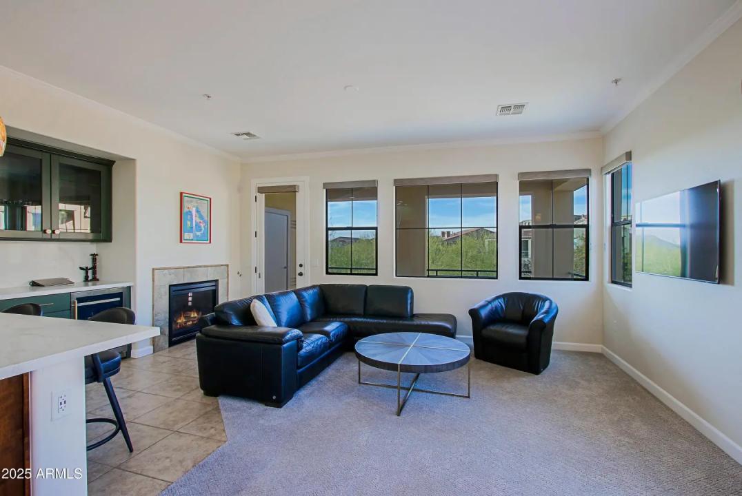 Real Estate Picture 19