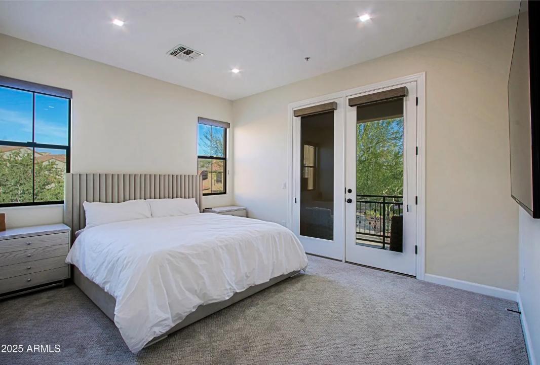 Real Estate Picture 27