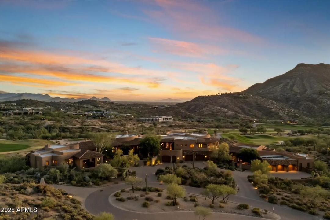 Real Estate Picture 6