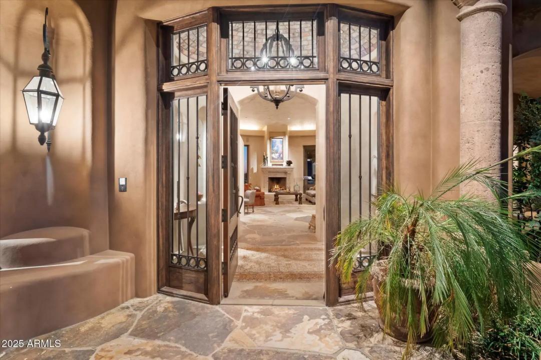 Real Estate Picture 15