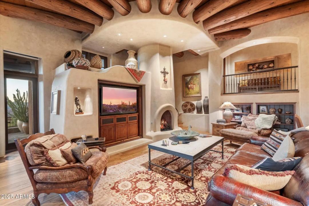 Real Estate Picture 35