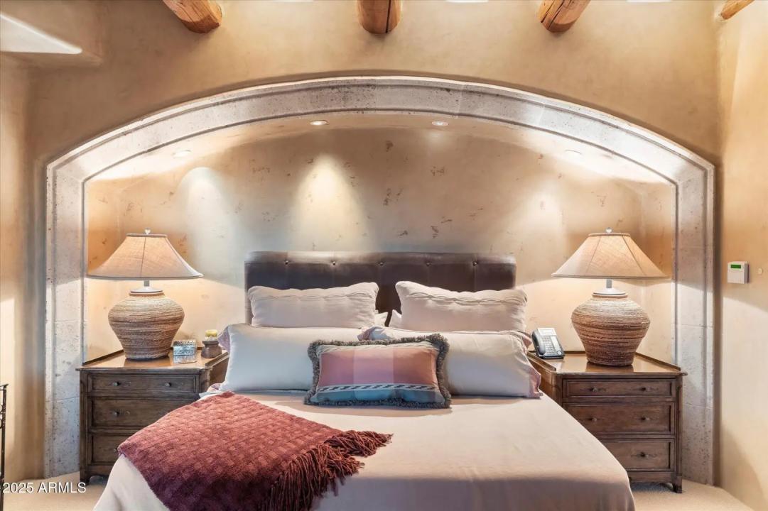 Real Estate Picture 52