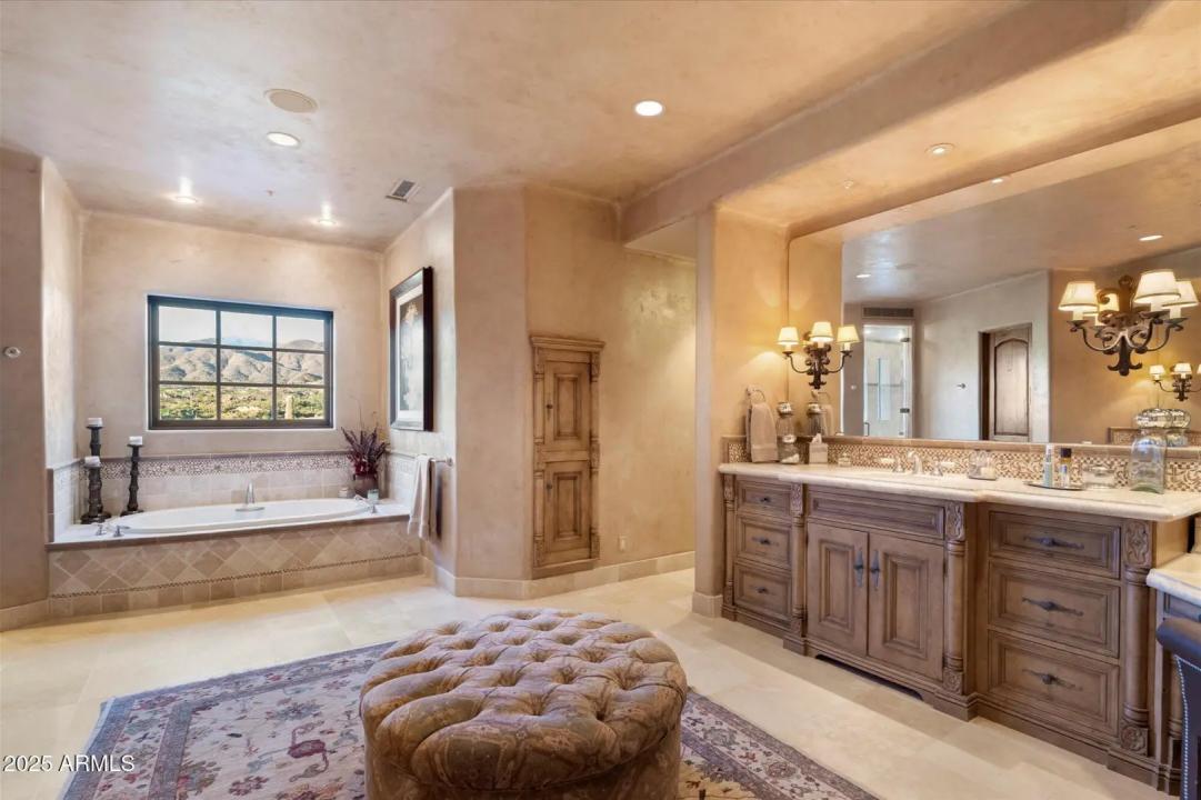 Real Estate Picture 53