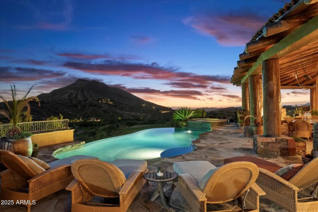 Real Estate Picture 95