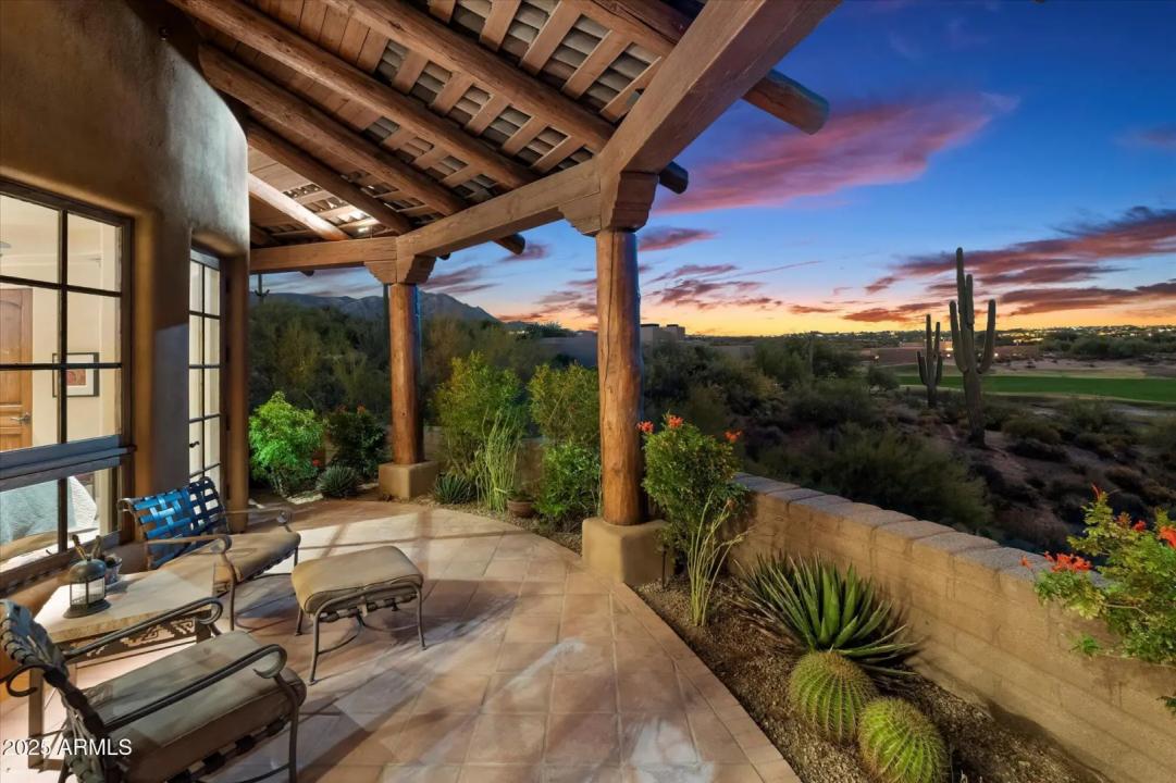 Real Estate Picture 96