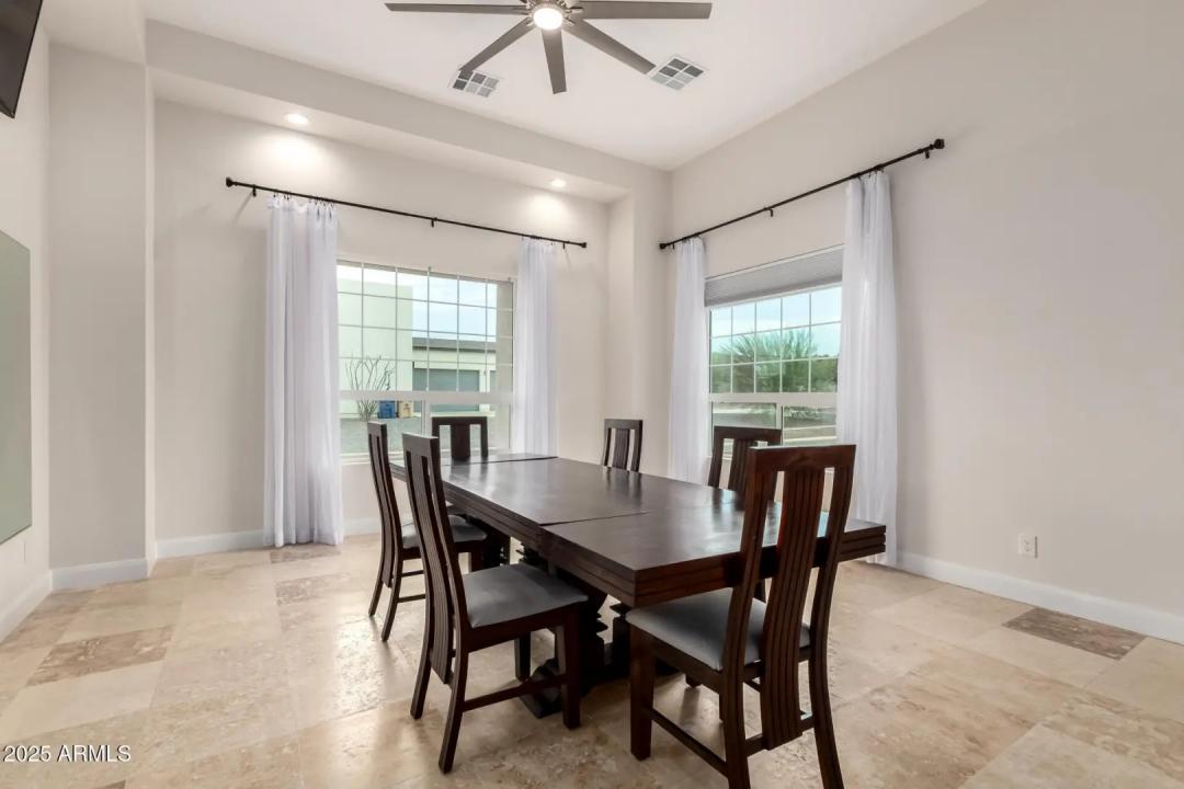 Real Estate Picture 6