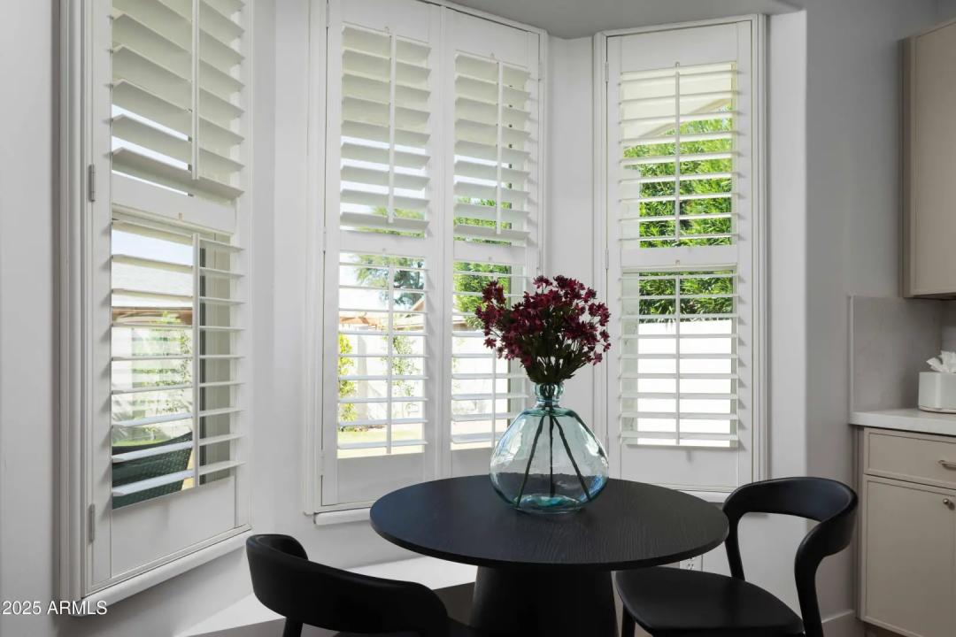 Real Estate Picture 10