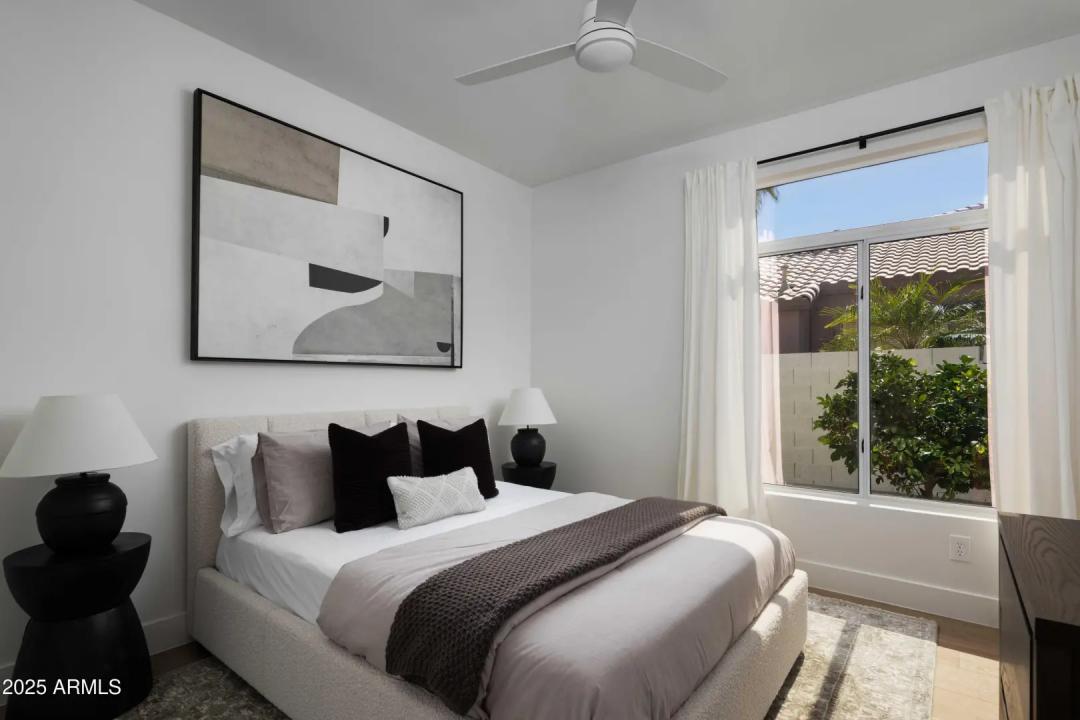 Real Estate Picture 21