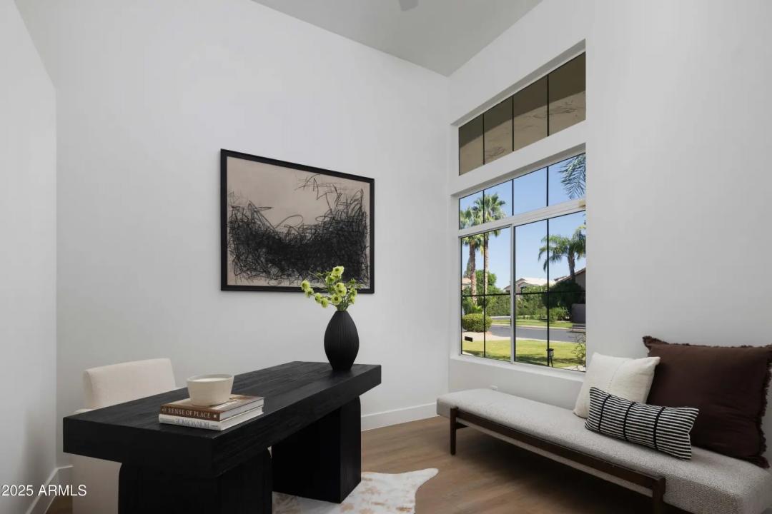 Real Estate Picture 22