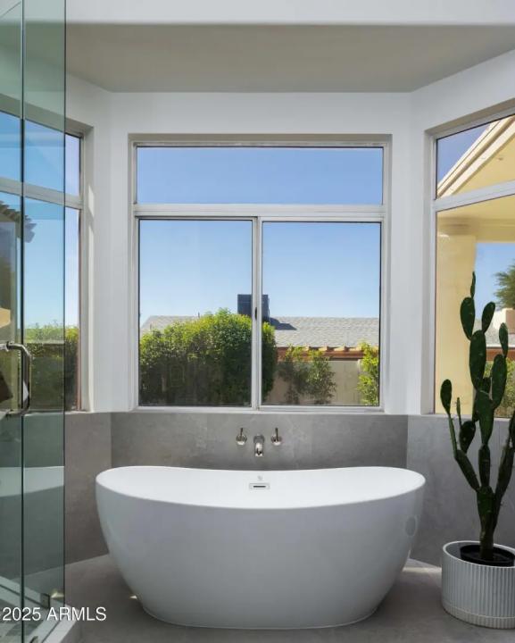 Real Estate Picture 20