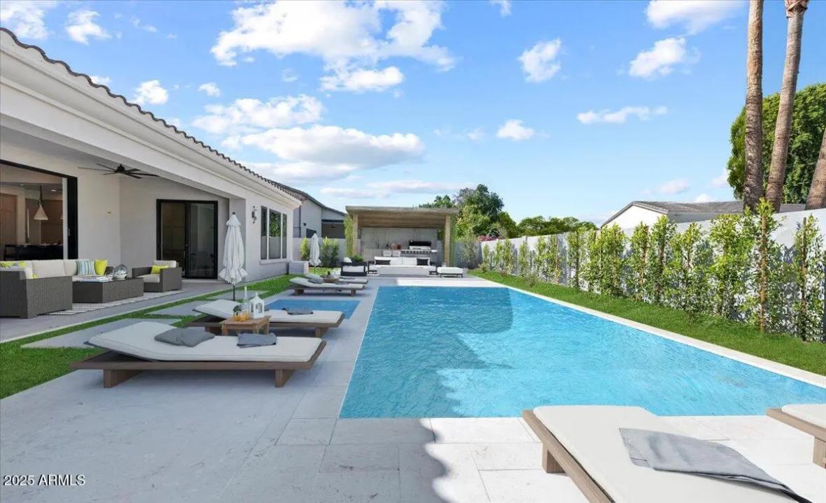 Real Estate Picture 30