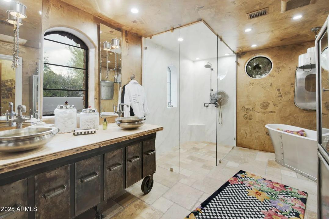 Real Estate Picture 40
