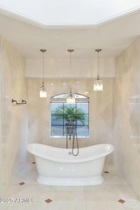 Real Estate Picture 34