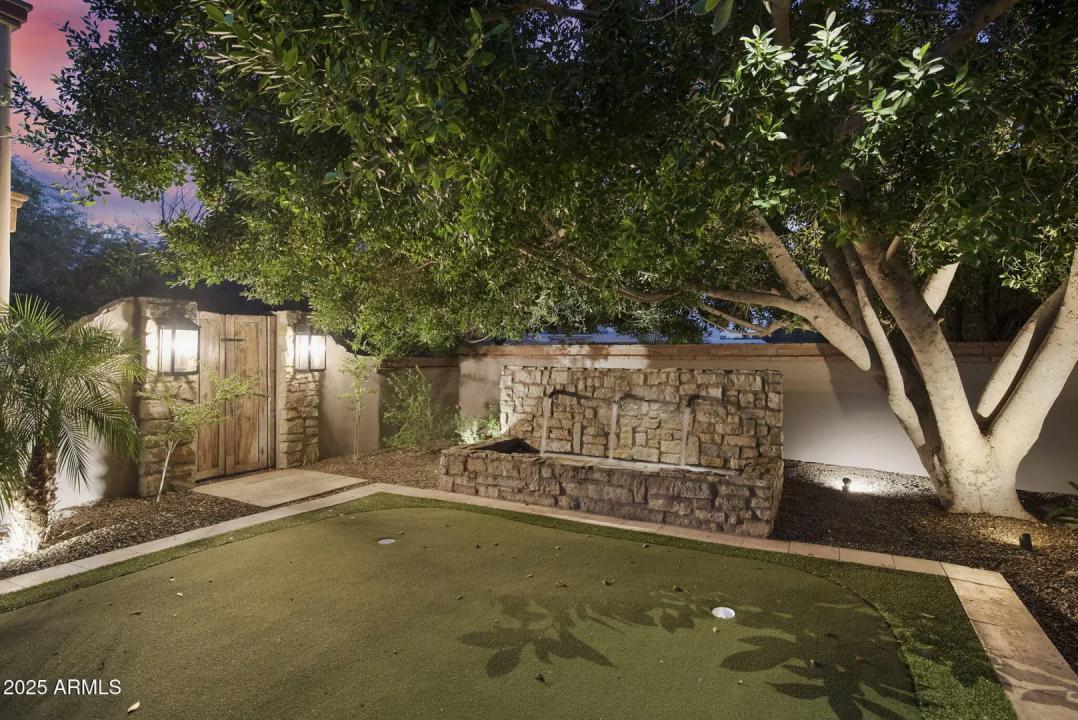 Real Estate Picture 56