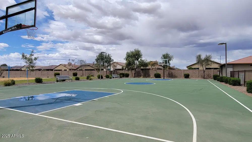 Real Estate Picture 6