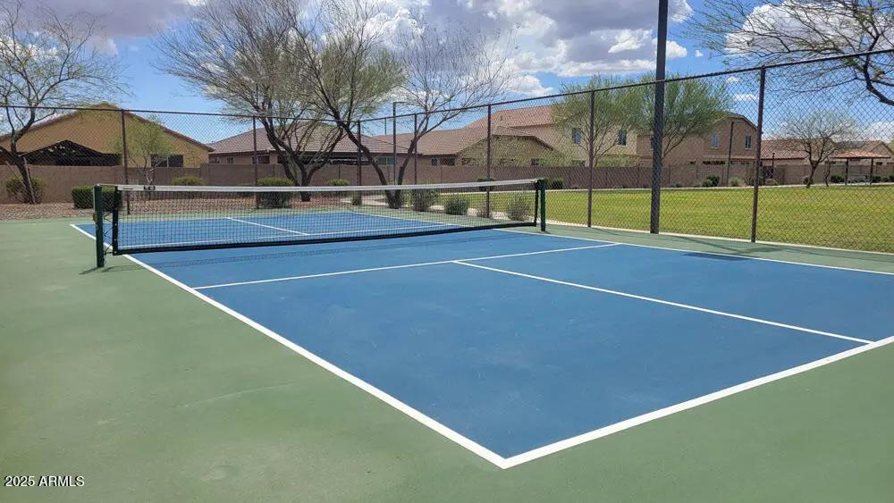 Real Estate Picture 32